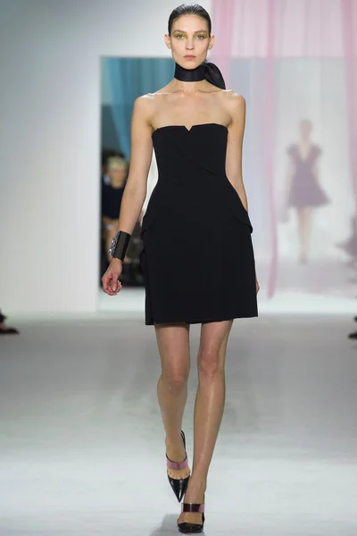 Look 5